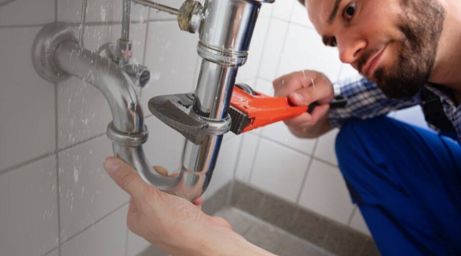 Professional expert plumbing services in Randalia, IA